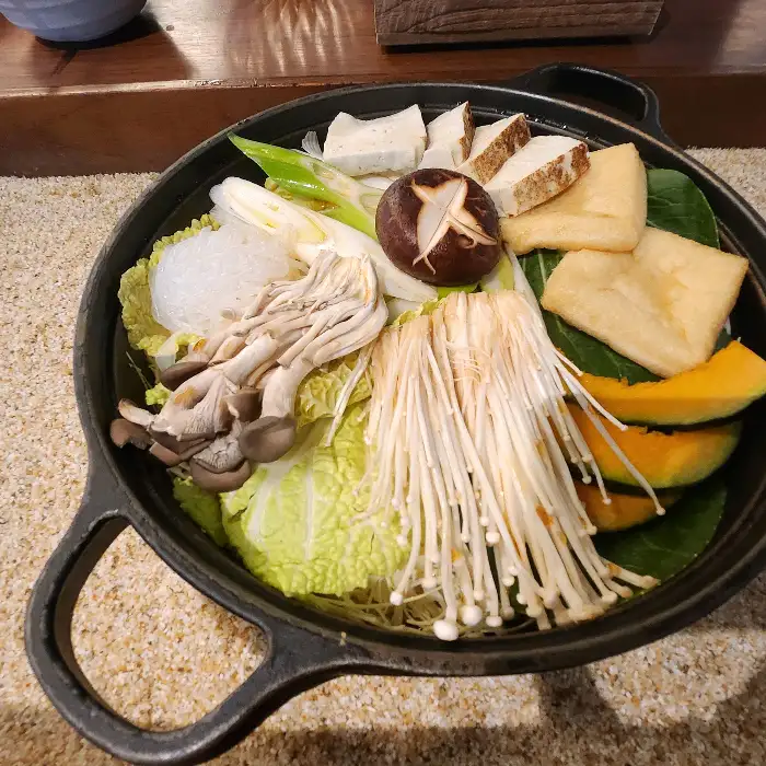푸짐한 샤브샤브 재료
