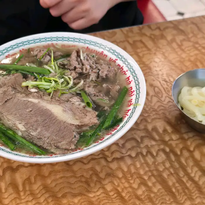 고기 듬뿍 쌀국수에 곁들여 나온 면