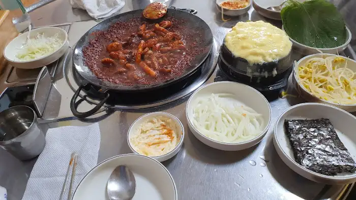 쭈꾸미 특선 기본 반찬