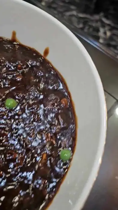 간짜장 소스의 걸쭉한 질감
