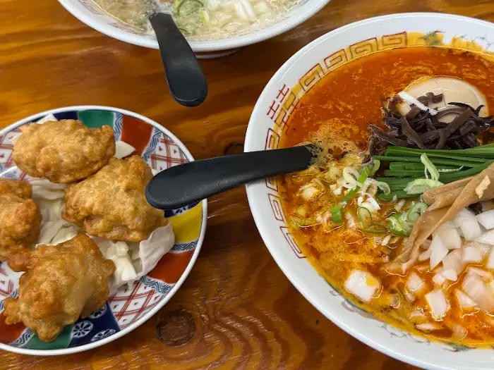 돈코츠소유라멘과 교자