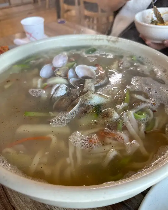 해물 칼국수 상세 샷
