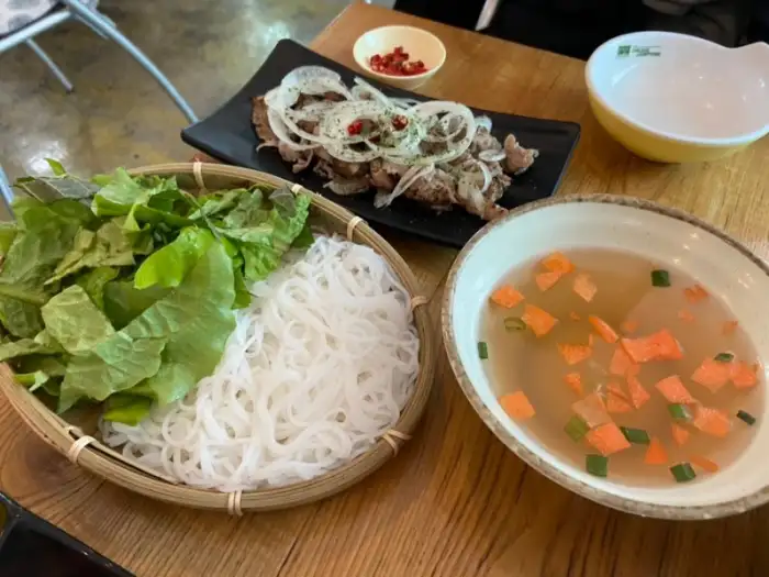 쌀국수 한 상차림