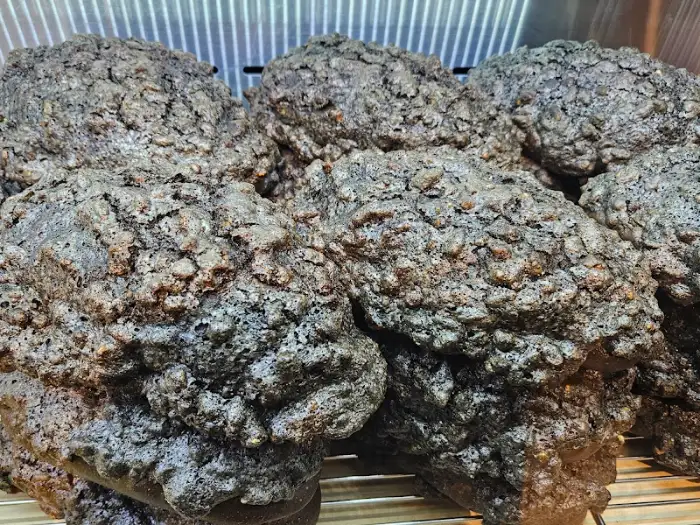 검은색 빵