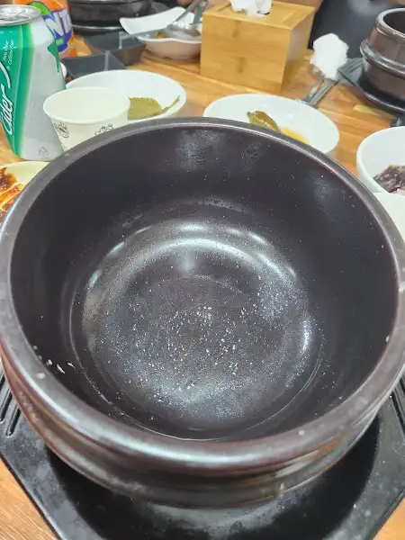 빈 뚝배기
