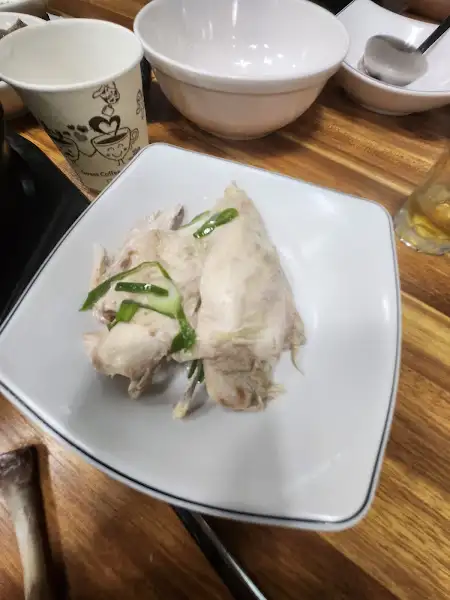 찐 닭고기 요리