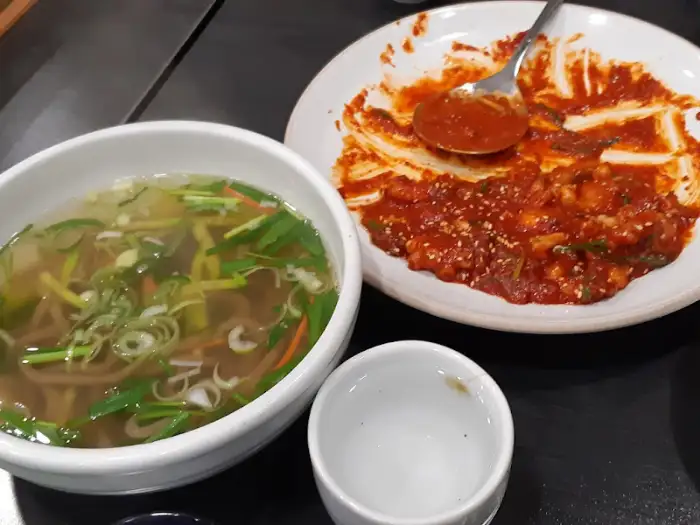 낙지 들깨 수제비와 탕