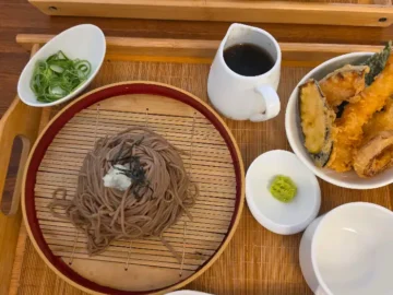 대구 반야월 소바 맛집 ‘키츠네소바’, 시원함과 바삭함의 환상 궁합