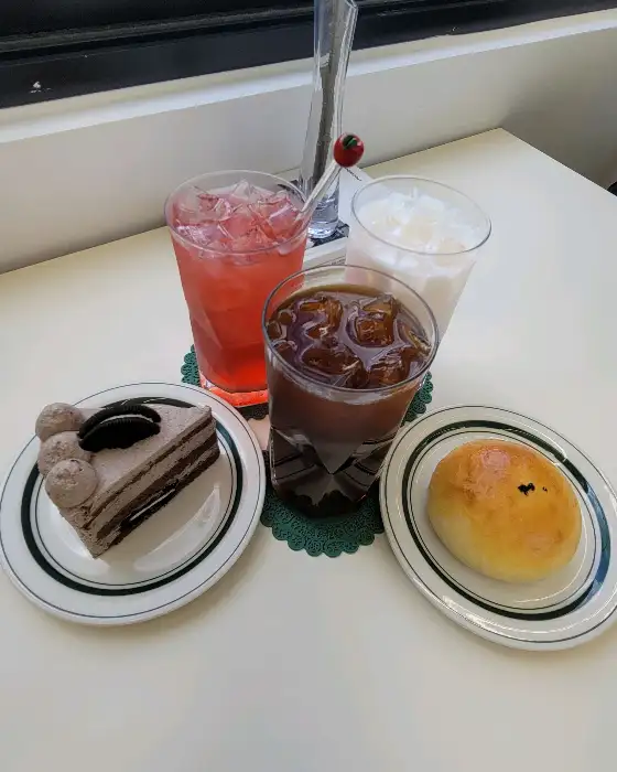 담순로153 음료와 디저트