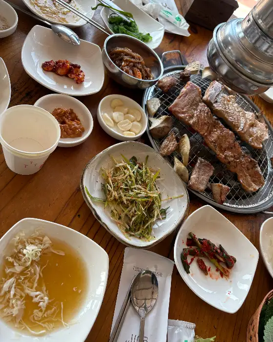청담갈비 테이블 세팅