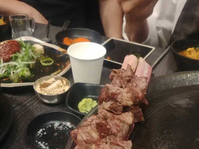 우대갈비와 밑반찬