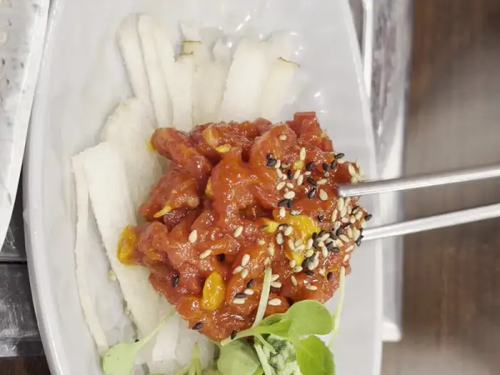 육사시미 한 접시
