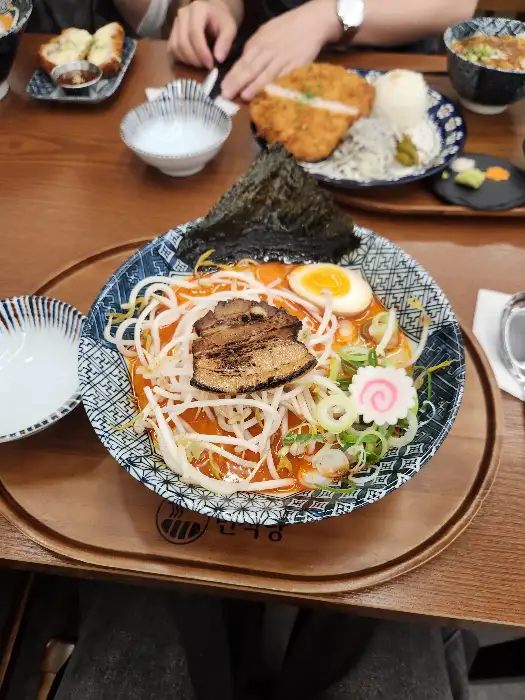 돈코츠 라멘