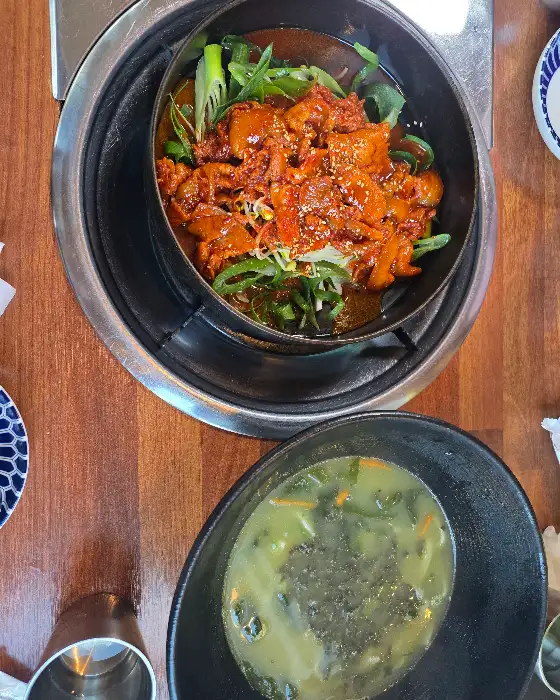 두루치기와 보말 미역국
