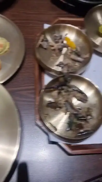 다양한 나물 반찬들