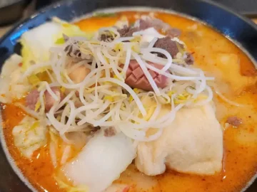 장성에서 만난 진한 사골 육수 마라탕, 재료 신선함에 반하다