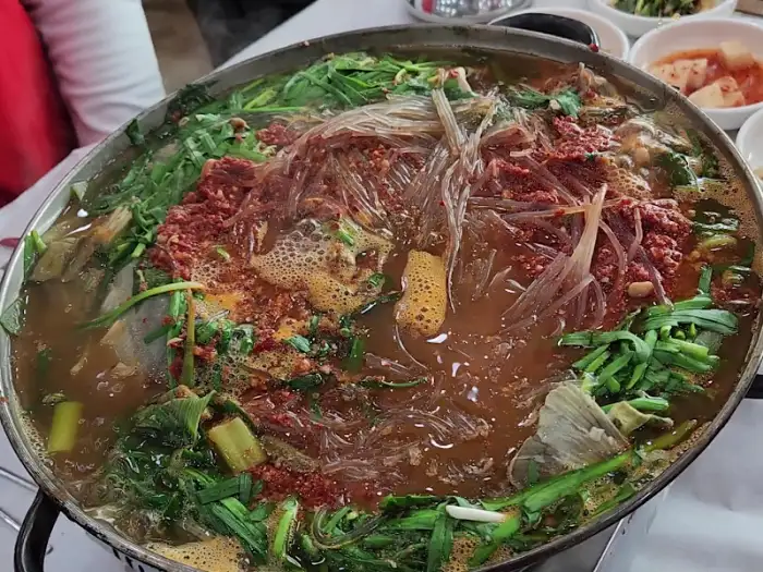 푸짐한 논메기 매운탕 비주얼