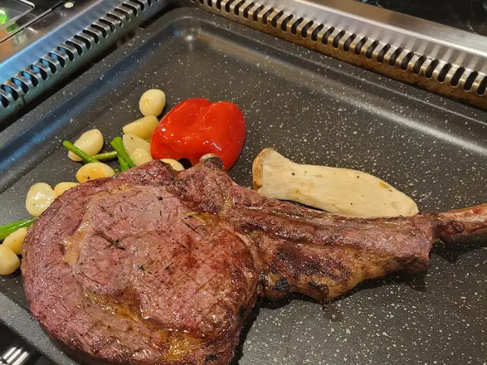 불판 위 우대갈비