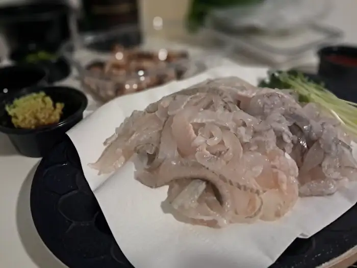 신선한 회 한 점