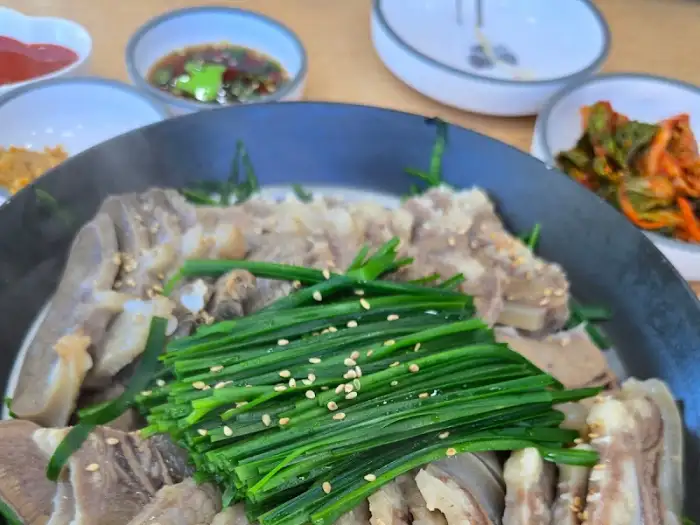 한우 수육