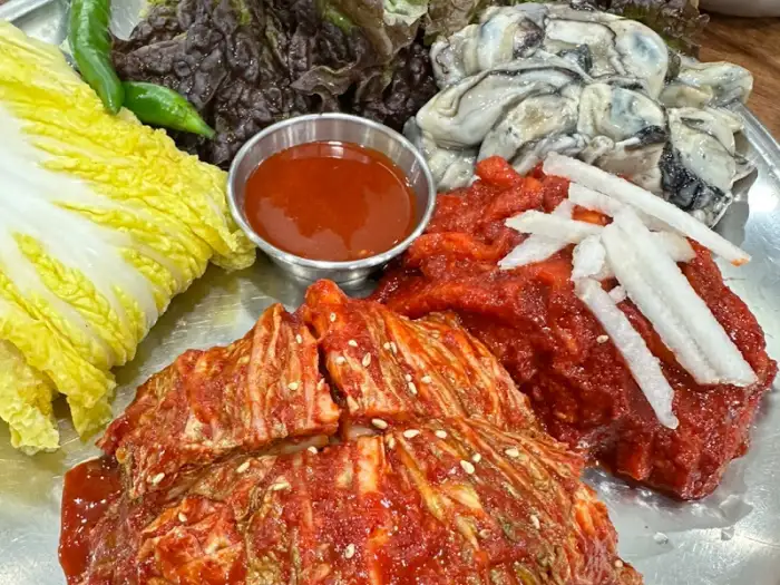 보쌈 김치와 굴