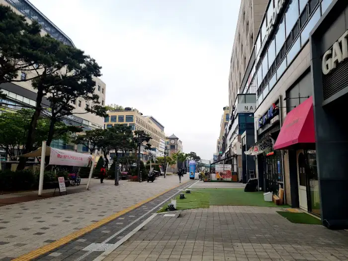 매장 주변 거리