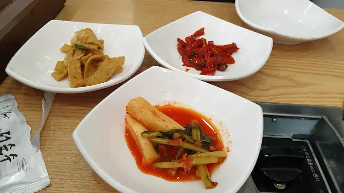 김치와 멸치볶음