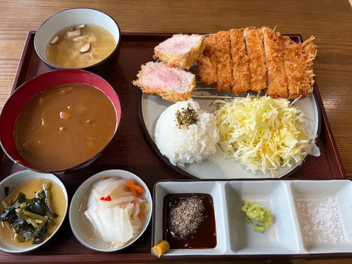 돈카츠 정식 전체 구성