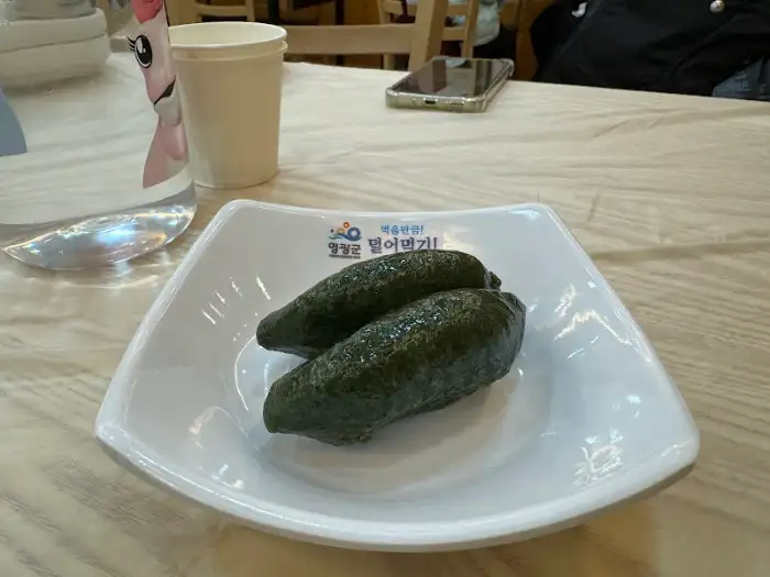 보리굴비정식 밑반찬 (왼쪽)