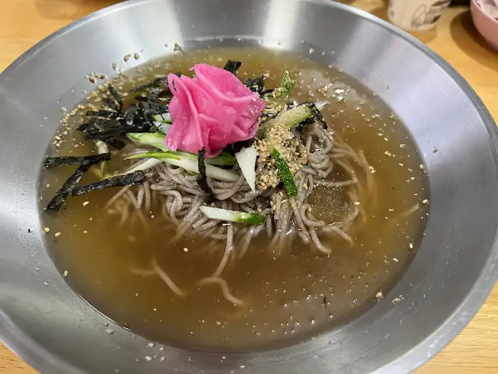 물막국수