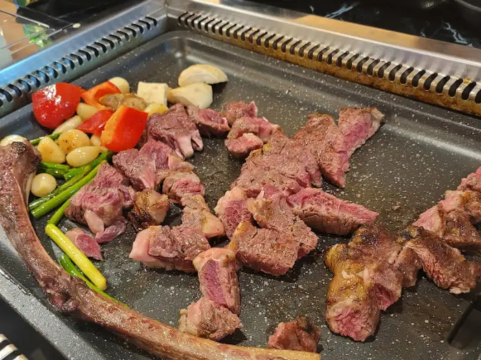잘라진 우대갈비 조각들