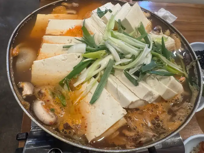 도토리묵 무침 비주얼