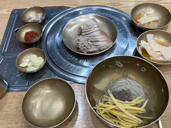 수육과 평양냉면 상차림