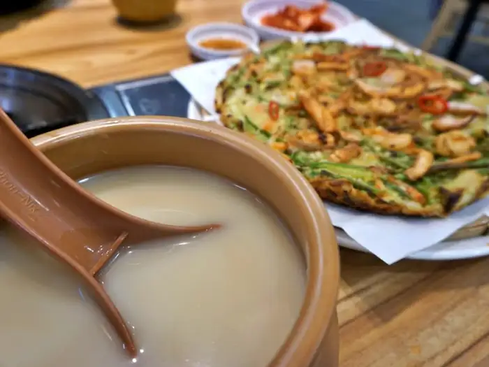 쌍신집칼국수 외관