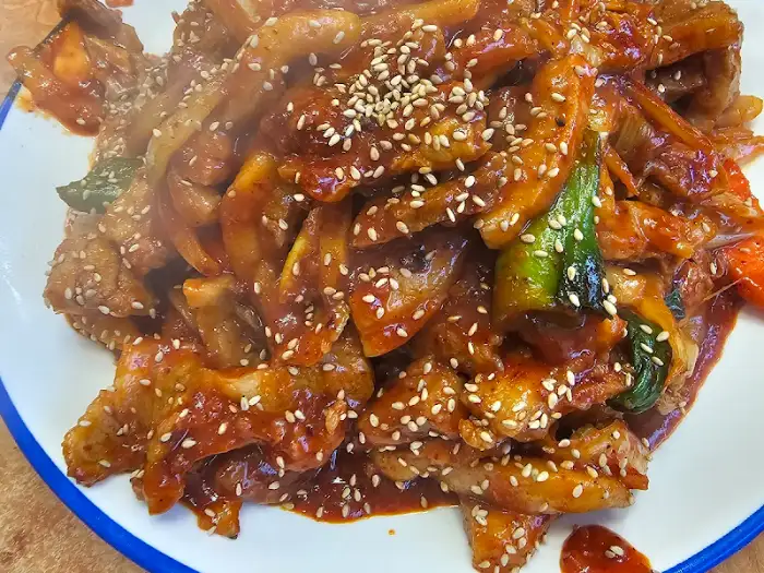 양념에 버무려진 제육볶음