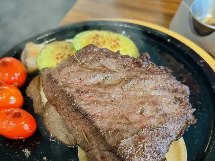 고급스러운 스테이크