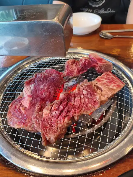 노릇하게 익은 고기