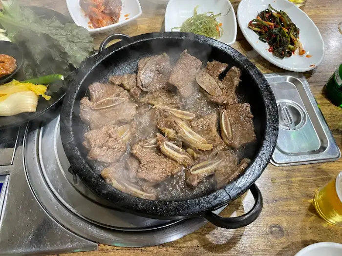 증기 올라오는 LA갈비