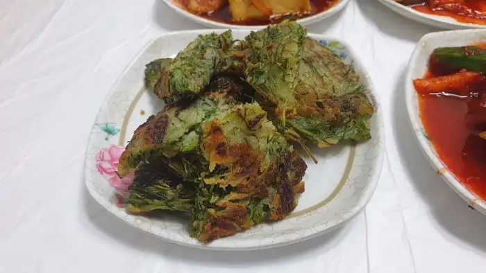 김치전과 다른 반찬