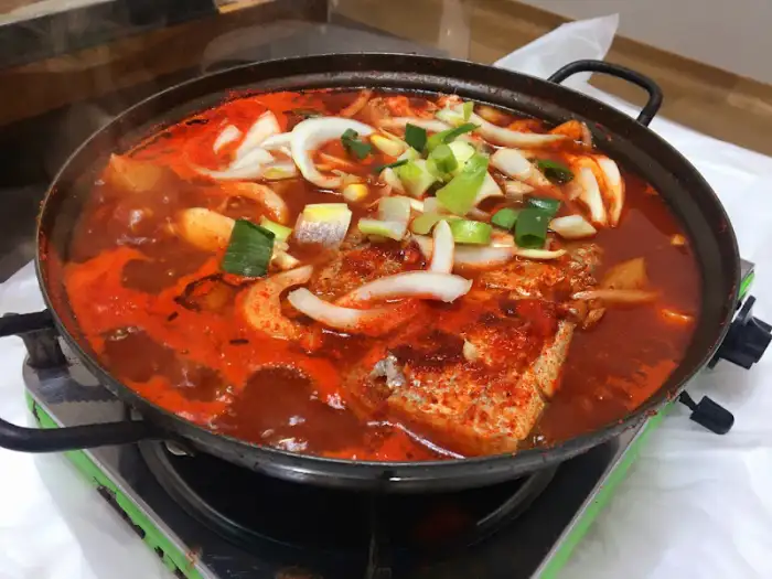 갈치조림 속 갈치살