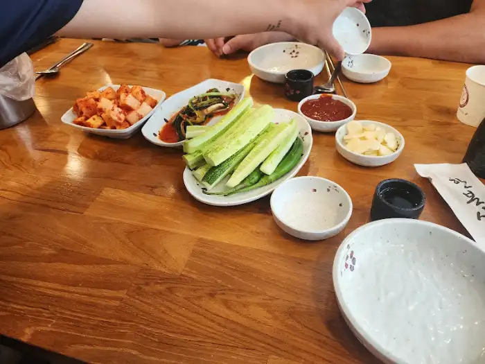 테이블 세팅