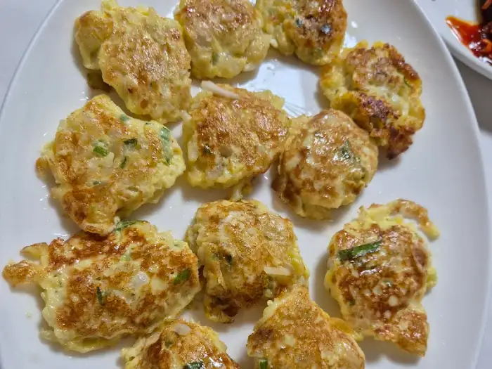 두툼하고 맛있는 생선전