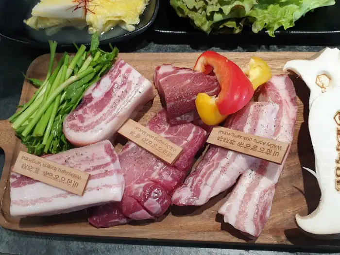 한돈 플레이트