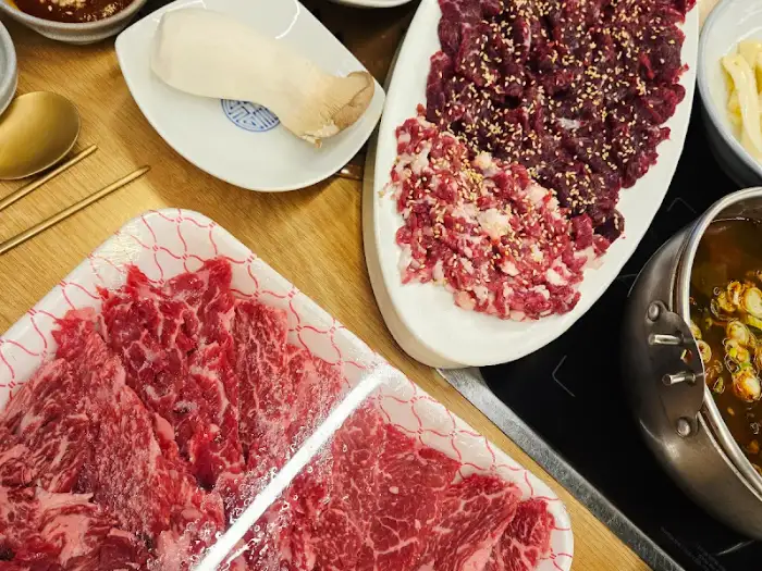 테이블 세팅 모습