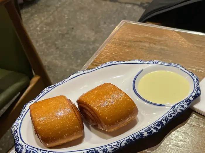 겉바속촉 만두
