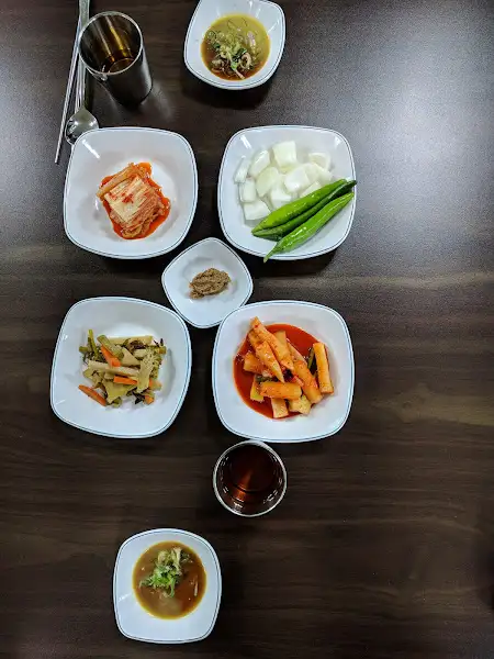 기본 찬 구성