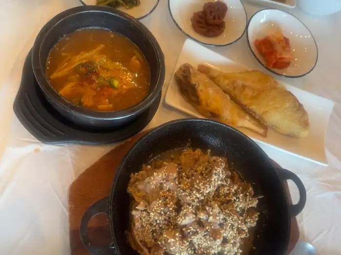 식당 입구 전경