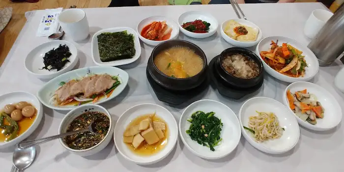 푸짐한 한 상 차림