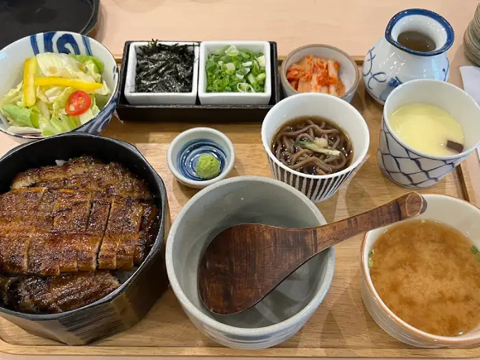 장어덮밥 세트 구성