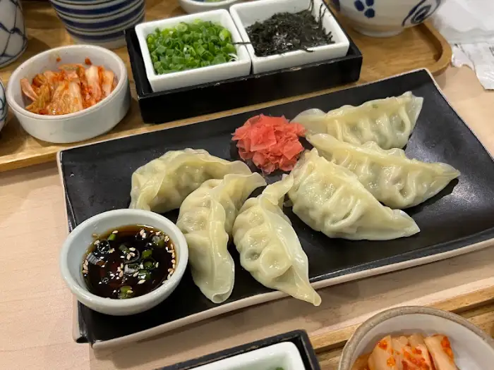 장새고 장어 새우 고기 만두